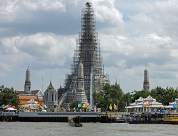 Aug08 Wat Arun