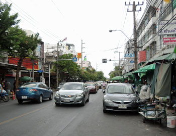 Bus14 Nakhon Chaisi