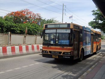 Bus114 Phahonyothin