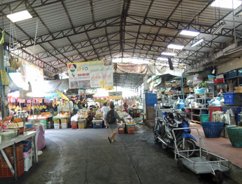 Ramkhamhaeng 24 Market