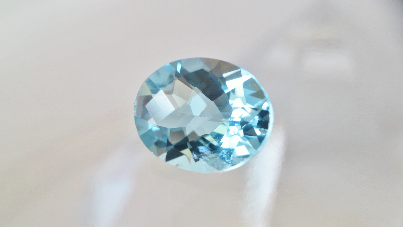 アクアマリン ルース キラキラのブルー 宝石のブログ