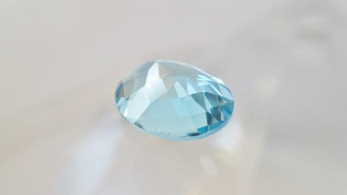 アクアマリン ルース キラキラのブルー 宝石のブログ