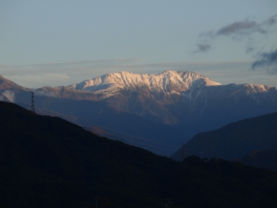 11月1日南アルプス初冠雪（赤石岳）